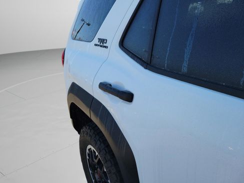 Used 2025 Toyota 4Runner TRD Off-Road image 28