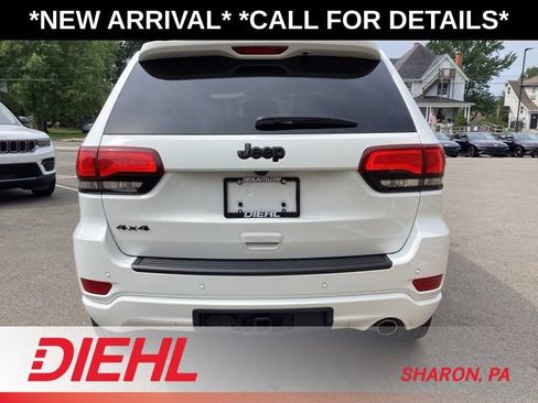 Used 2020 Jeep Grand Cherokee Altitude AWD/4WD image 7