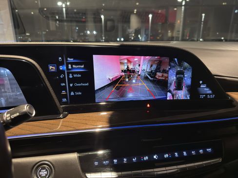 Certified 2023 Cadillac Escalade ESV Sport Platinum w/ LPO, ONYX Package image 13