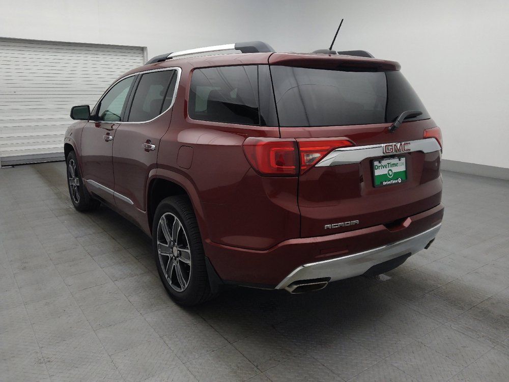 Used 2017 GMC Acadia Denali w/ Technology Package FWD image 5