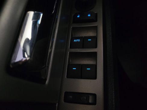 Used 2017 Ford Expedition XLT image 27