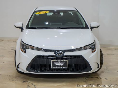 Used 2021 Toyota Corolla LE FWD image 5