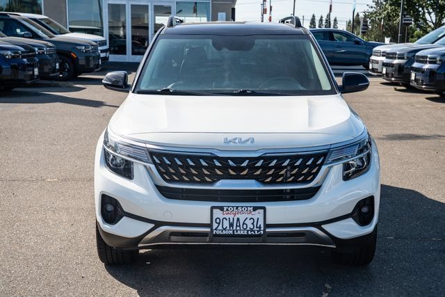 Used 2023 Kia Seltos Nightfall Edition AWD/4WD image 7