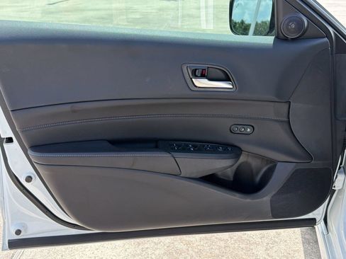 Used 2019 Acura ILX FWD image 22