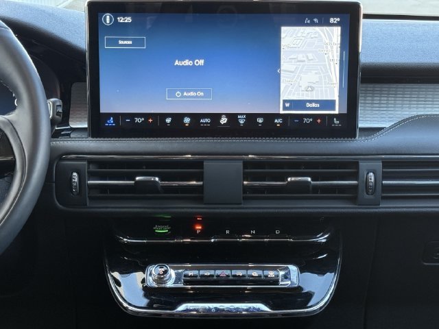 Used 2023 Lincoln Corsair FWD w/ Equipment Group 101A image 15