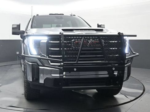 Used 2025 GMC Sierra 2500 SLT w/ SLT Premium Package AWD/4WD image 5