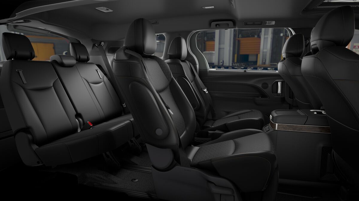 New 2026 Toyota Sienna Platinum AWD/4WD image 21