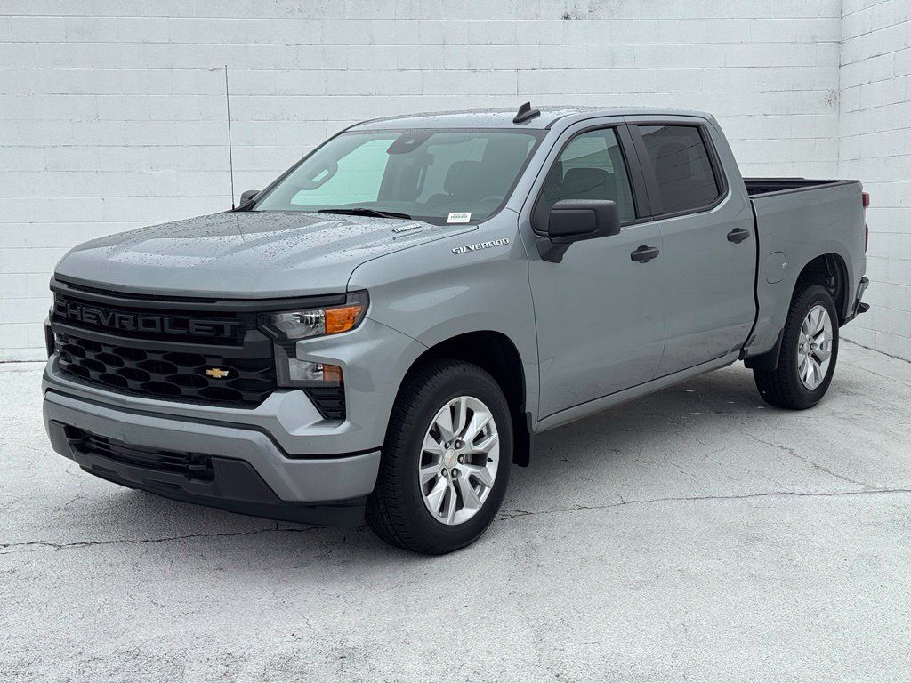 Used 2024 Chevrolet Silverado 1500 Custom RWD image 8