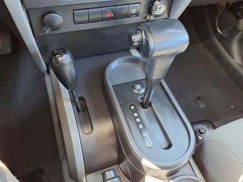 Used 2008 Jeep Wrangler X AWD/4WD image 9