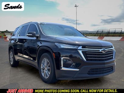 Used 2023 Chevrolet Traverse LT