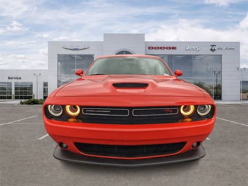 Certified 2022 Dodge Challenger R/T w/ Plus Package image 6