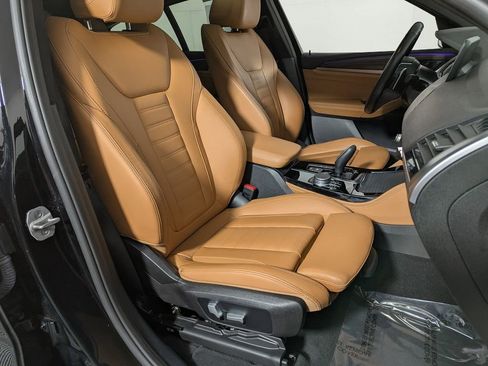 Used 2021 BMW X4 xDrive30i w/ Executive Package image 34