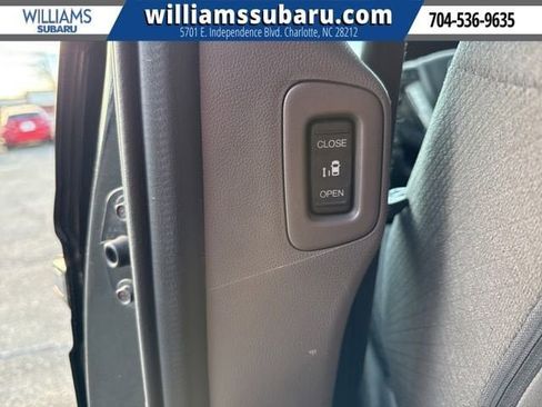 Used 2016 Honda Odyssey EX image 16
