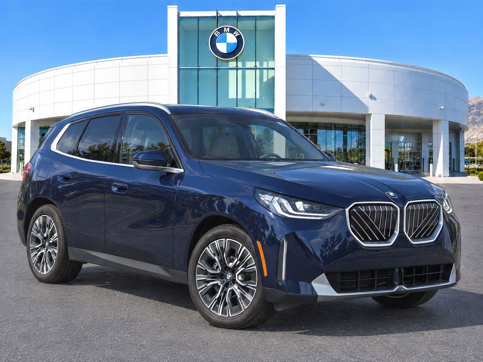 Used 2026 BMW X3 xDrive30i AWD/4WD image 3