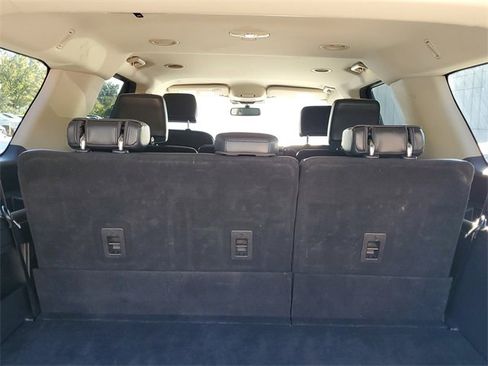 Used 2024 Ford Expedition Max XLT image 10