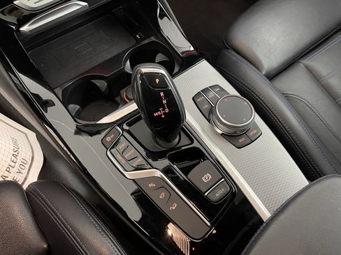 Used 2018 BMW X3 M40i image 15