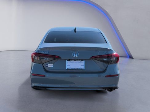 Used 2022 Honda Civic Sport image 8