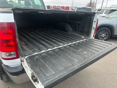 Used 2014 GMC Sierra 2500 W/T image 15