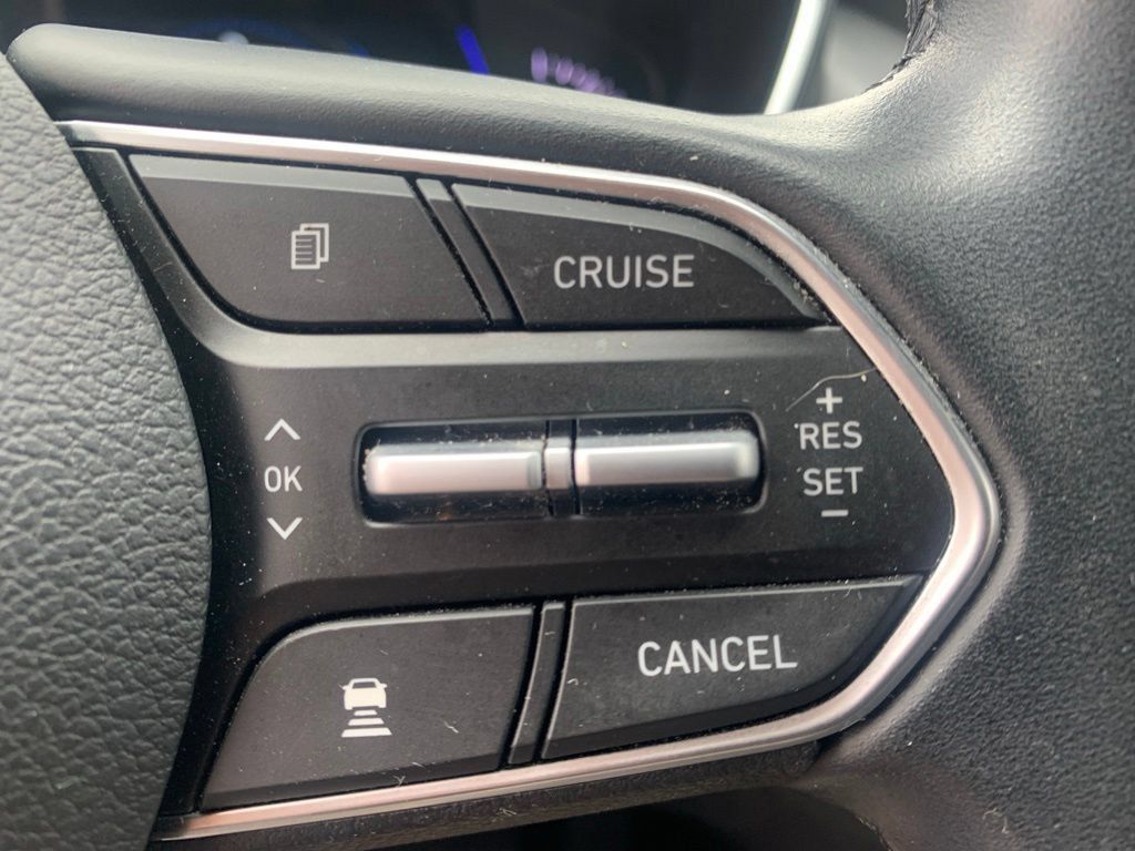 Used 2020 Hyundai Santa Fe SEL w/ Convenience + Premium Package AWD/4WD image 21