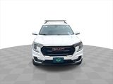 Certified 2022 GMC Terrain SLE w/ Driver Convenience Package image 3