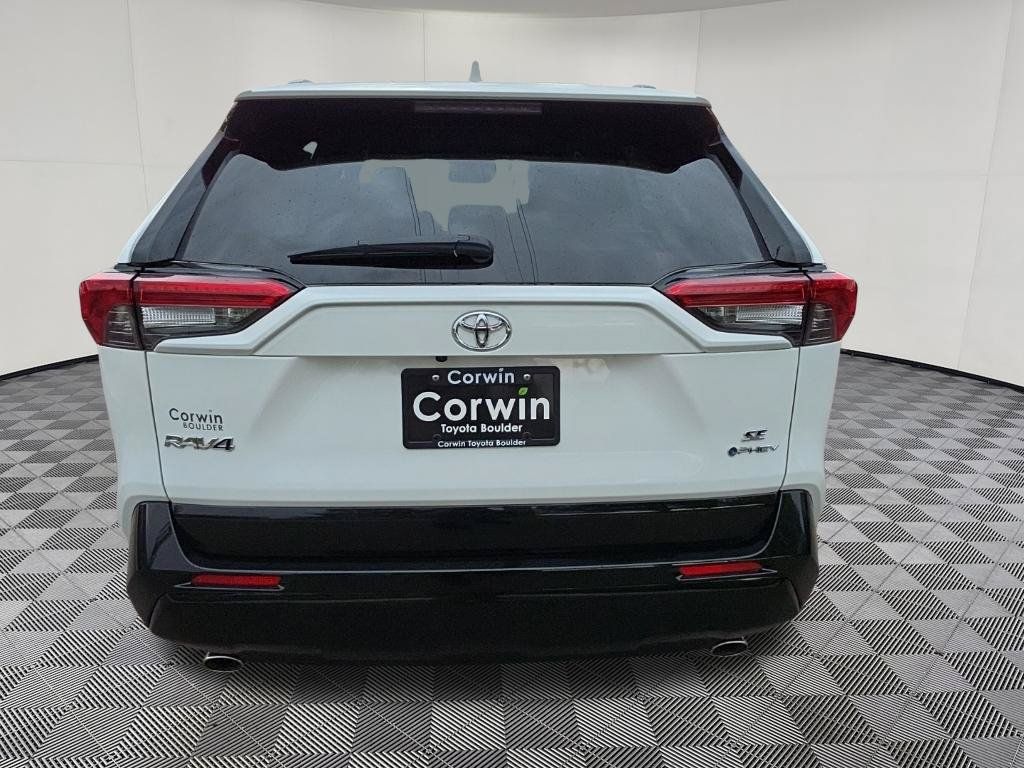 Used 2025 Toyota RAV4 SE AWD/4WD image 7