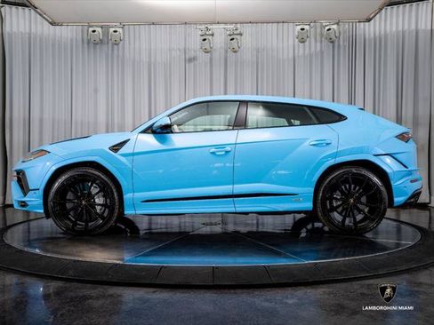 Used 2024 Lamborghini Urus S AWD/4WD image 4