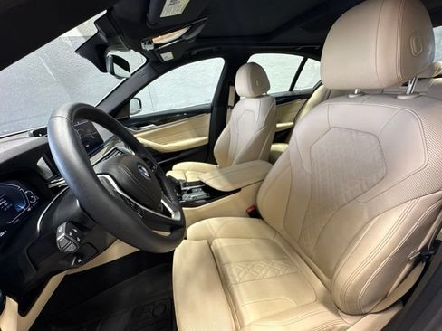 Used 2023 BMW 530e xDrive w/ Premium Package AWD/4WD image 18