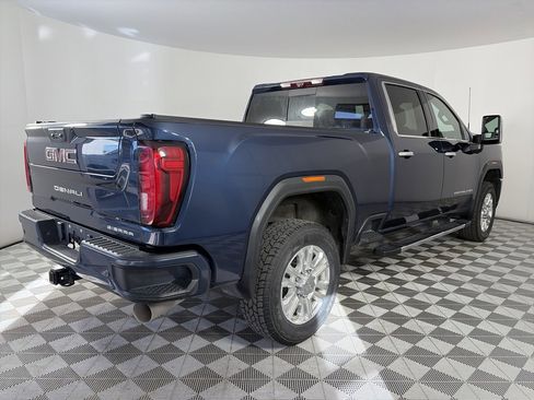 Used 2020 GMC Sierra 3500 Denali w/ Denali Ultimate Package image 7