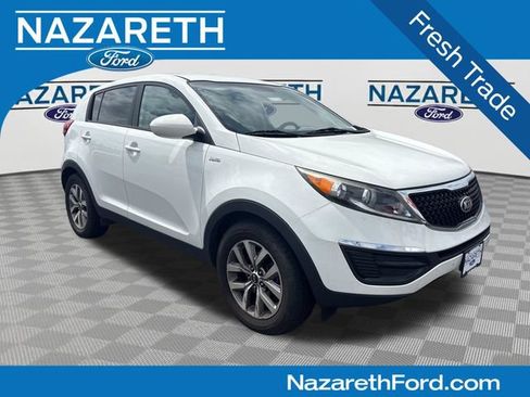 Used 2016 Kia Sportage LX AWD/4WD image 1