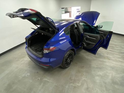 Used 2022 Maserati Levante Modena image 54