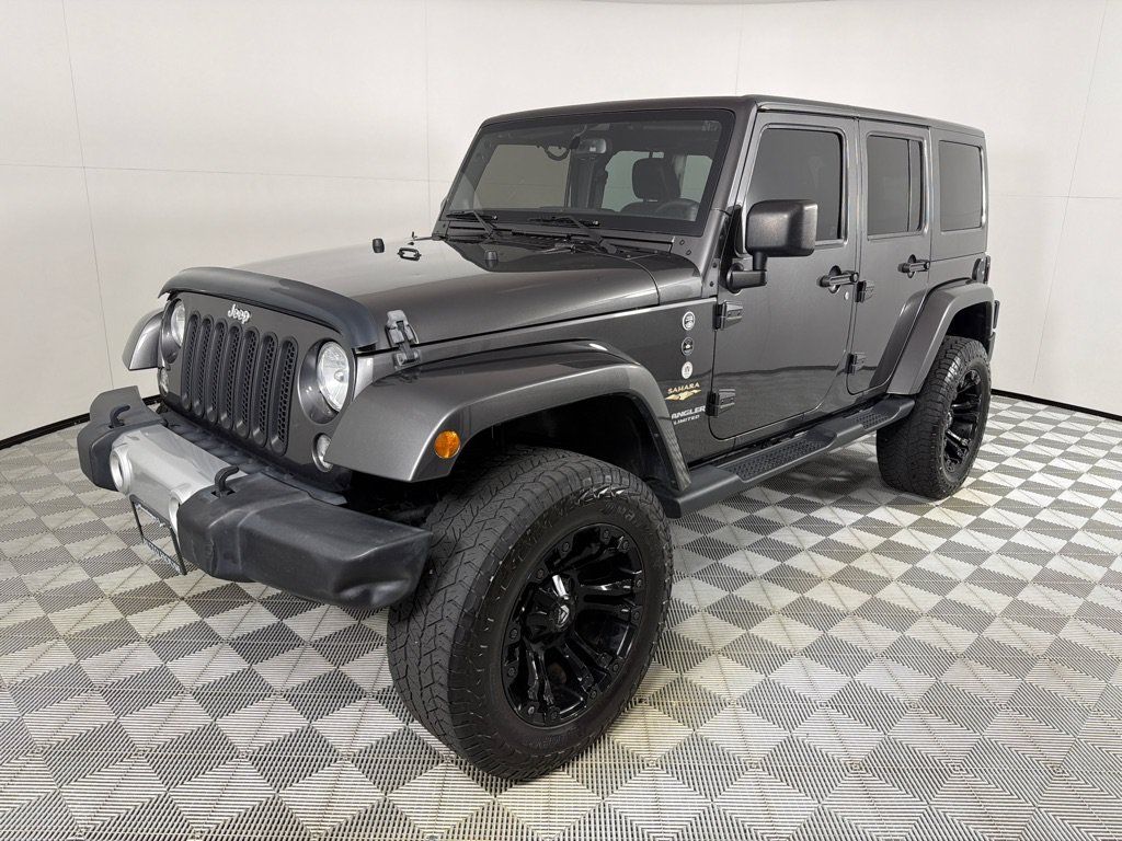 Used 2014 Jeep Wrangler Unlimited Sahara w/ Max Tow Package AWD/4WD image 9
