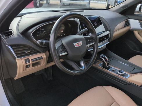 Used 2022 Cadillac CT5 Premium Luxury image 2