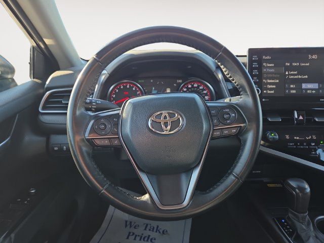 Used 2023 Toyota Camry XSE FWD image 13