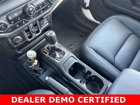 Certified 2024 Jeep Wrangler Sahara w/ Technology Group image 22