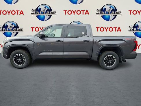 Used 2022 Toyota Tundra SR5 w/ TRD Off-Road Premium Package image 5
