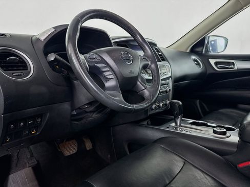 Used 2017 Nissan Pathfinder SL image 22