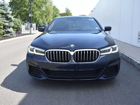 Used 2023 BMW 540i xDrive w/ M Sport Package AWD/4WD image 2