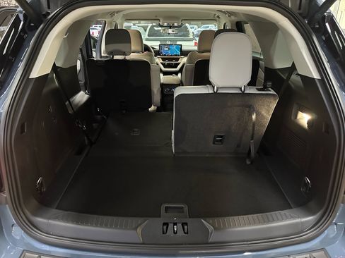 New 2026 Ford Explorer Active image 25