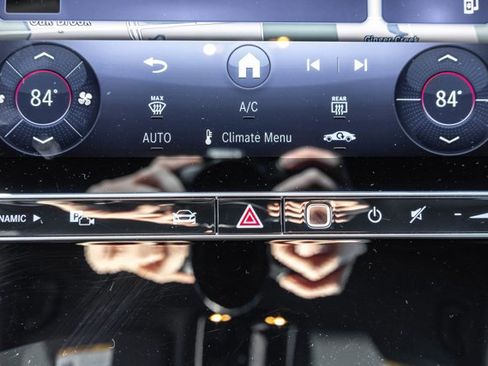 Certified 2026 Mercedes-Benz GLC 300 GLC 300 image 21