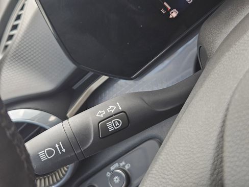 Certified 2025 Chevrolet Trax ACTIV w/ Driver Confidence Package image 26