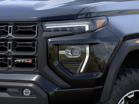 New 2026 GMC Canyon AT4 AWD/4WD image 10
