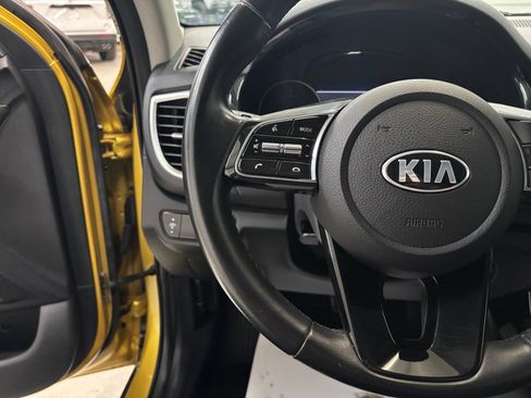 Used 2021 Kia Seltos SX AWD/4WD image 16