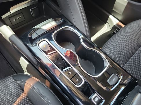 Used 2022 Buick Envision Preferred image 24