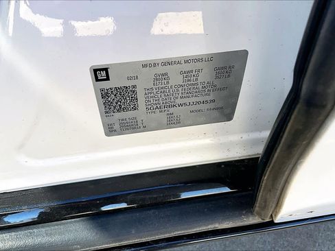 Used 2018 Buick Enclave Essence image 33