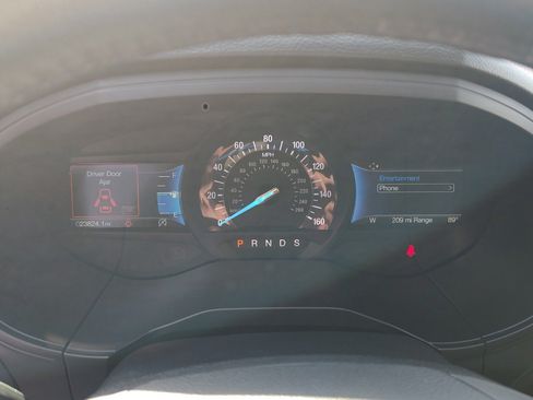 Certified 2024 Ford Edge Titanium AWD/4WD image 25