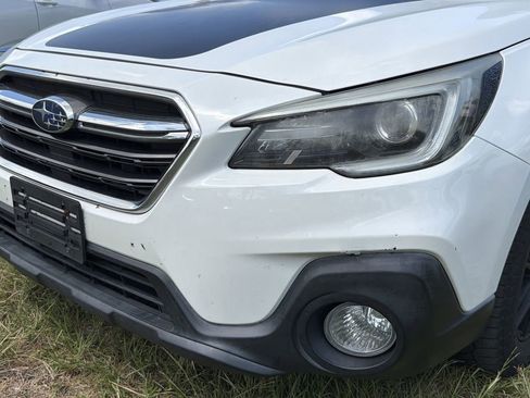 Used 2019 Subaru Outback 2.5i Touring w/ Popular Package #3A AWD/4WD image 4