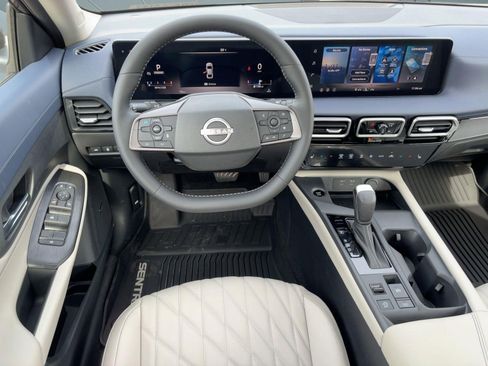 New 2026 Nissan Sentra SL w/ Floor Mat Package FWD image 27