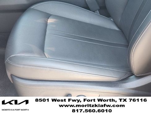 Used 2025 Kia Sorento S AWD/4WD image 19