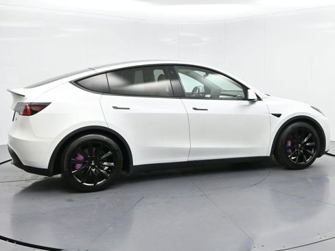 Used 2020 Tesla Model Y Performance AWD/4WD image 8