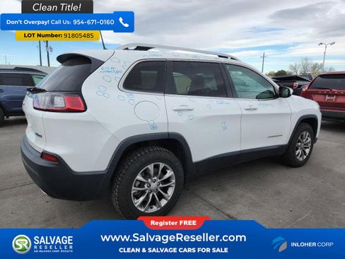 Used 2019 Jeep Cherokee Latitude Plus w/ Cold Weather Group image 4